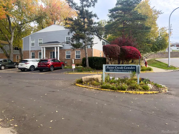 521 E University Dr APT 805, Rochester, MI 48307