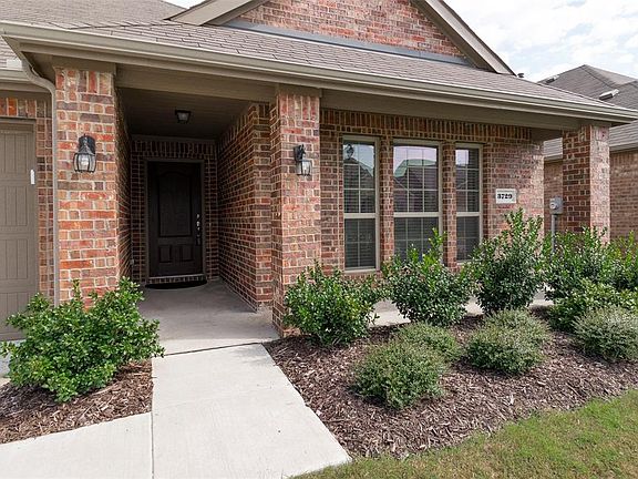3rd image of 3729 Tunstall Dr