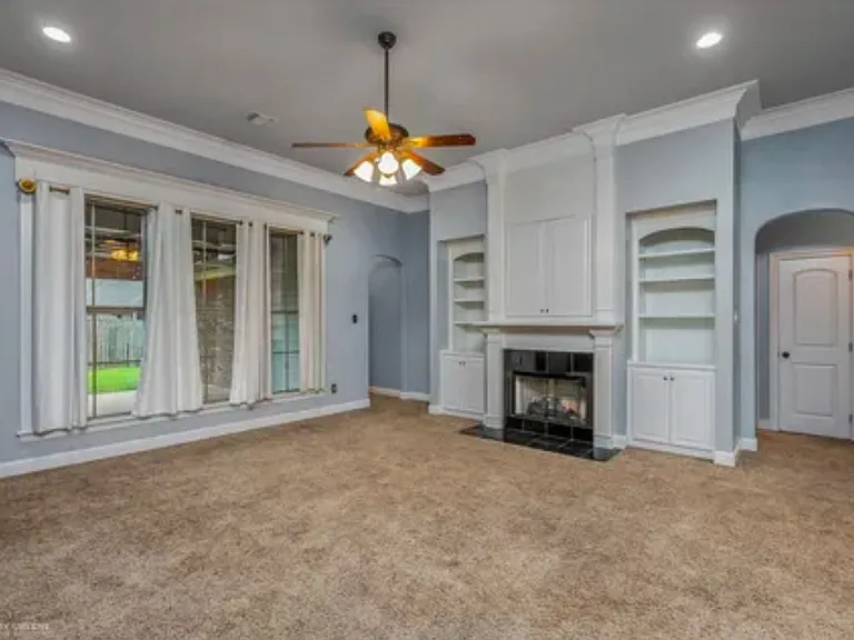 793 Dumaine Dr — Photo 3