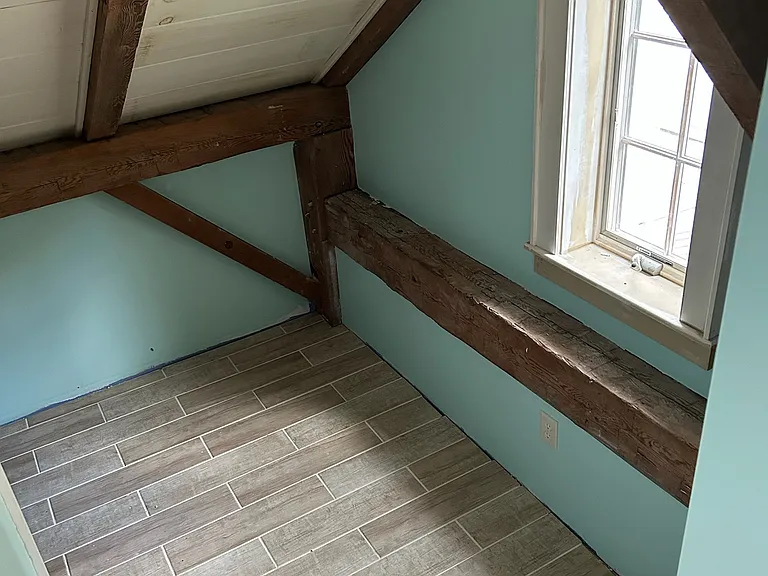 260 Richard Rd — Photo 21