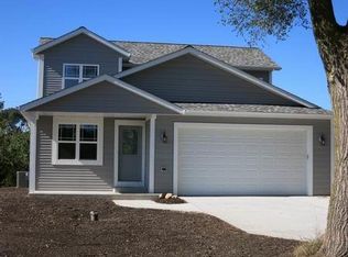 W227S8775 Durand Dr, Big Bend, WI 53103