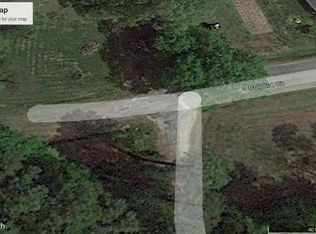 1 Colonial Cir, Colonial Beach, VA 22443