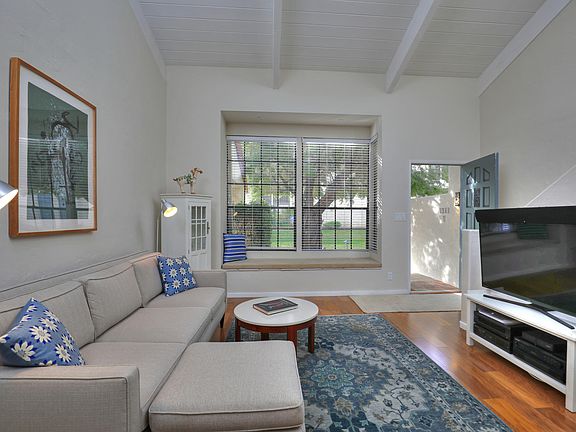 5th image of 1940 N Jameson Ln #B