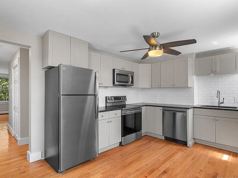 502 Chapel St #4 — Photo 1