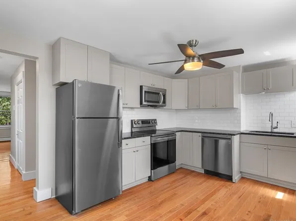502 Chapel St #4, New Haven, CT 06511