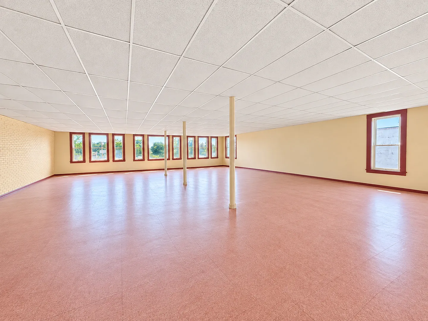 Studio, 1480 sqft, $900 — Photo 4