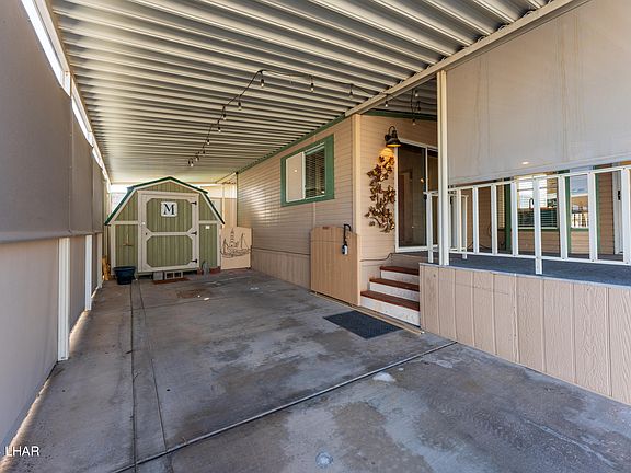 4th image of 555 Beachcomber Blvd #D34