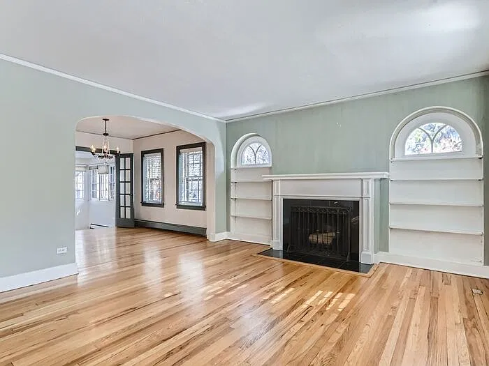 2 bed, 1.0 bath, 1724 sqft, $2,350 — Photo 4