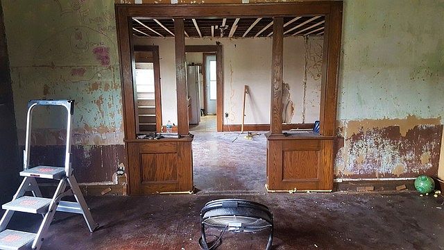 2nd image of 343 Center Ave