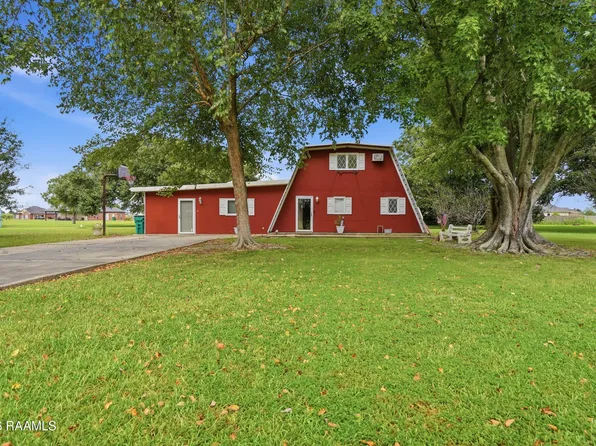 9103 Leblanc Ln, Abbeville, LA 70510