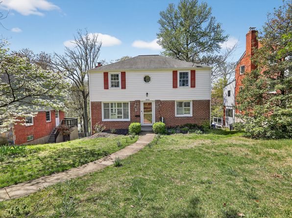 3102 Lake Ave