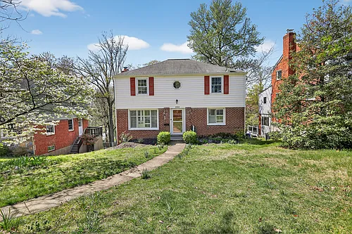 3102 Lake Ave Photo 1