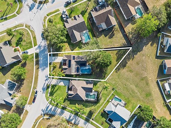 5th image of 15145 Greater Groves Blvd