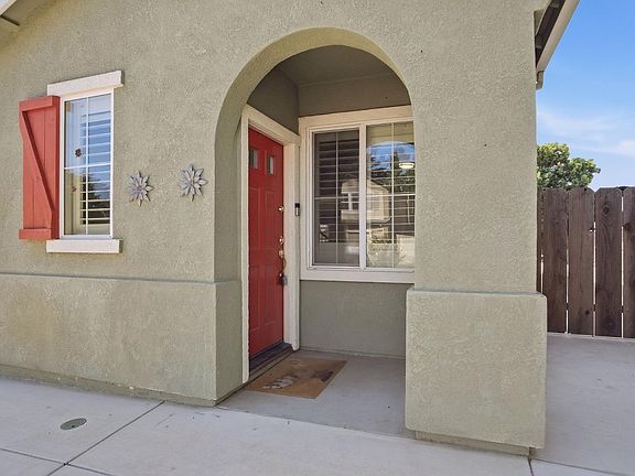 4th image of 4185 Pathway Ln