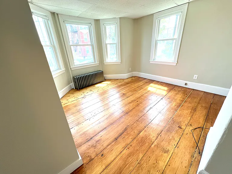 73 Danforth St #1 — Photo 11