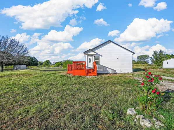 3105 Westview Dr, Venus, TX 76084