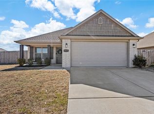 4405 W Anthem Dr, Fayetteville, AR 72704