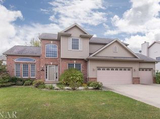 3611 Baldocchi Dr, Bloomington, IL 61704