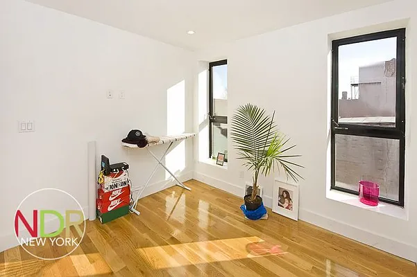 Rented by Next Door Realty NYC | media 16