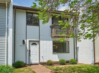 181 N Cottage Rd, Sterling, VA 20164