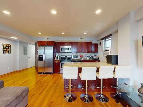 3015 Brighton 6th Street image 24 of 31