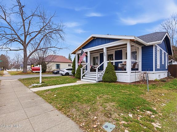 2nd image of 930 N 7th St