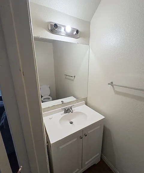 288 N Spruce Ave #71 — Photo 5