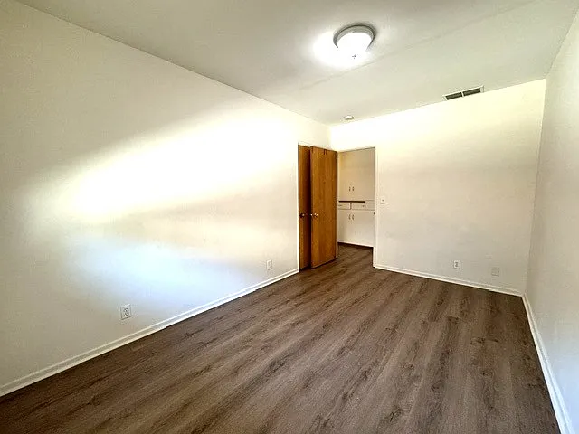 211 Green Oaks Dr — Photo 29