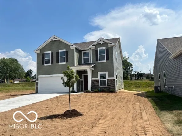 3897 Berkdale Ct, Columbus, IN 47203
