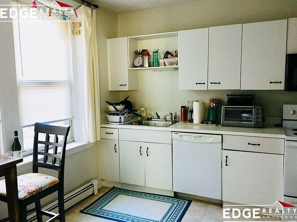 24 Ransom Rd Brighton MA Zillow