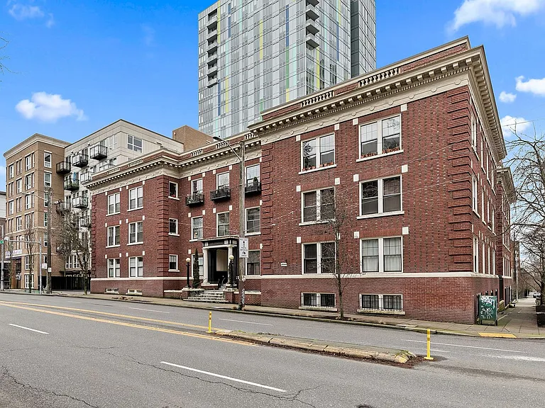 615 Boren Ave #27 — Photo 28