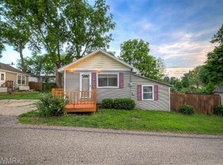 11033 Gourdneck Lake Dr, Portage, MI 49002