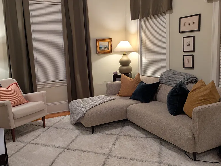135 Paul Gore St #1 — Photo 4