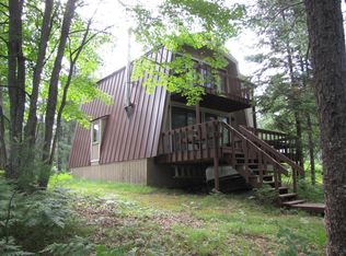 2071 Small Acres Ln SE, Grayling, MI 49738