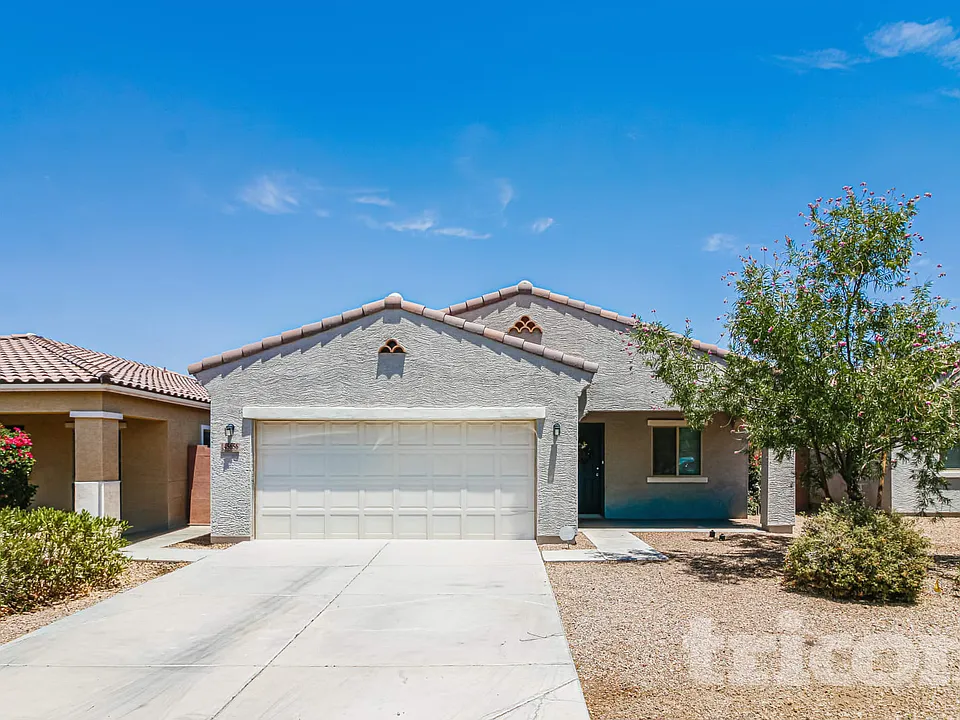 45656 W Sky Ln