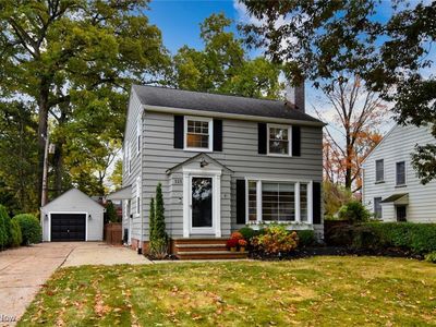 525 Oakmoor Rd, Bay Village, OH, 44140