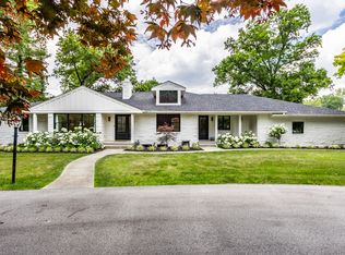 8182 N Illinois St, Indianapolis, IN