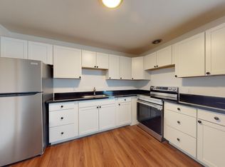 2405 Old Eureka Way, Redding, CA 96001