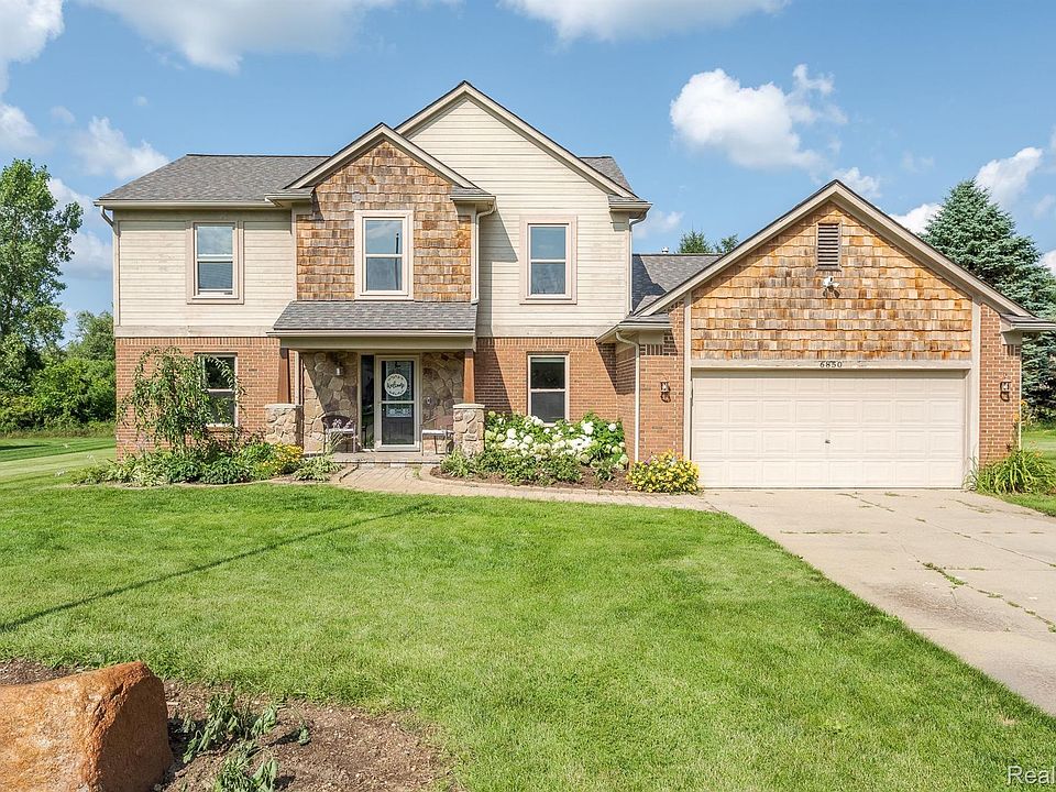 1st image of 6850 Meadow Valley Dr