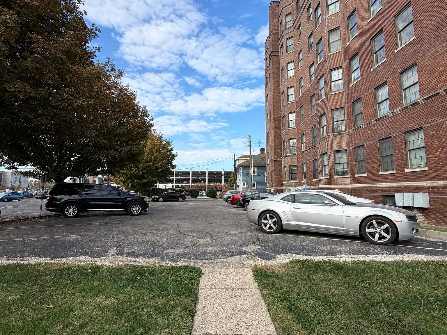 Parkview Apartments LLC — Photo 3
