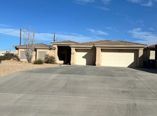 3171 Longview Dr, Lake Havasu City, AZ 86406