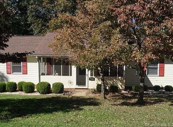 2nd image of 4628 Longbriar Dr