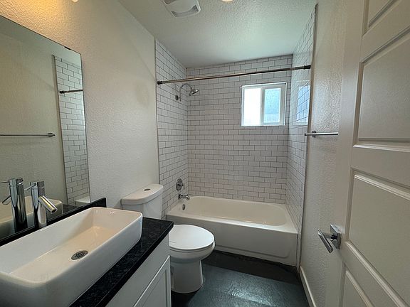 3rd image of 4120 N 21st St APT 10