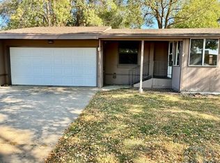 711 N Norbeck St #1, Vermillion, SD 57069