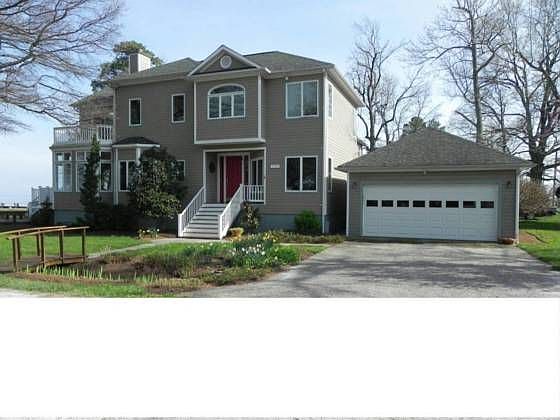 1st image of 1357 Hollywood Ave