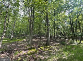 374 Davos Cir, Zion Grove, PA 17985