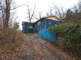 369 Ringwood Ave, Wanaque, NJ 07465