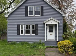 8 Wood Ave, Concord, NH 03301