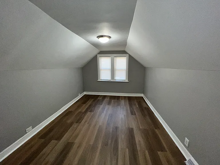 10434 S State St — Photo 14