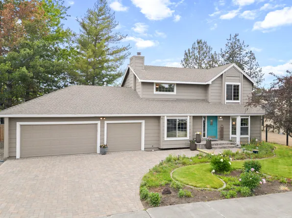 1206 NE Paula Dr, Bend, OR 97701